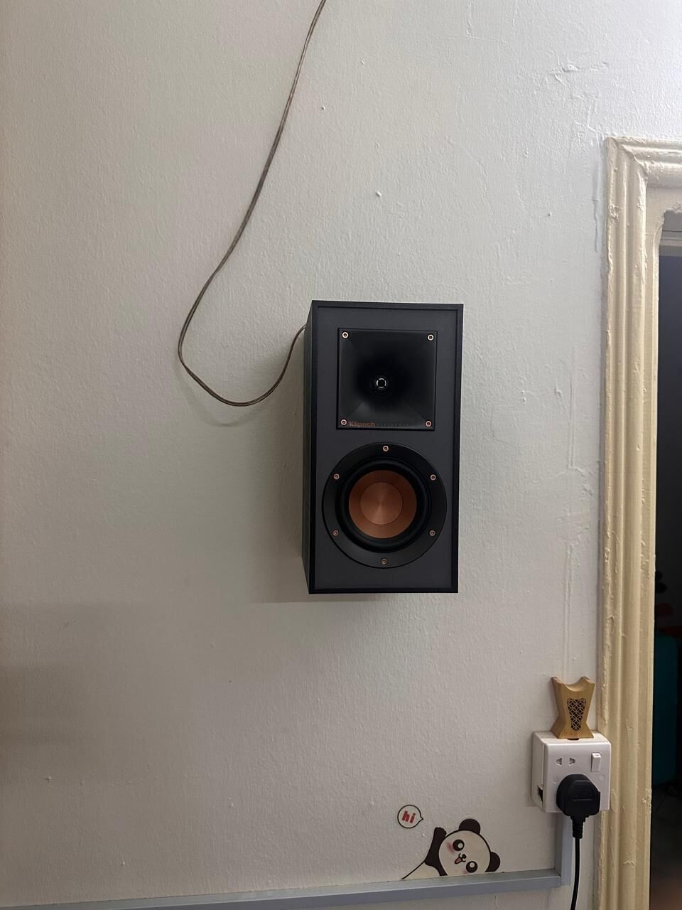 Riyadh, Home Audio, SAR 1150,  🎵 Klipsch R-41M Bookshelf Speakers – For Sale