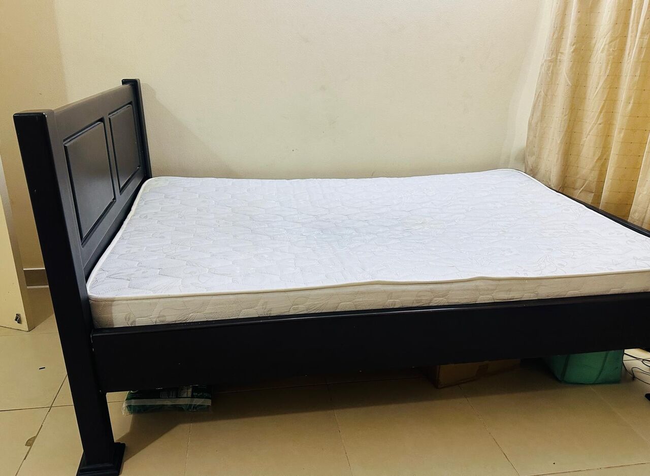 Manama, Furniture, BHD 40,  QUEEN SIZE COUPLE BED (120 X 200) FOR SALE