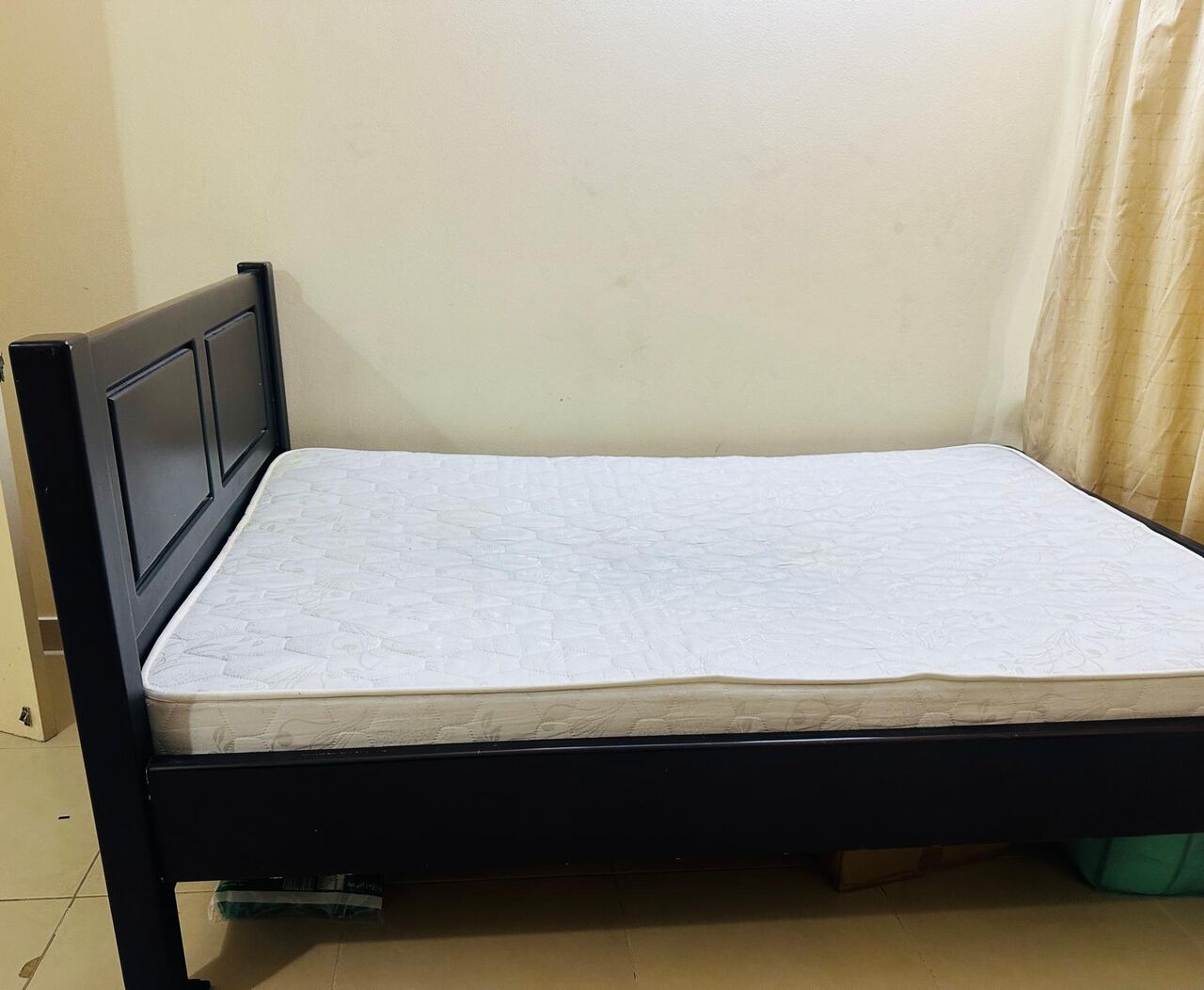 Manama, Furniture, BHD 40,  QUEEN SIZE COUPLE BED (120 X 200) FOR SALE