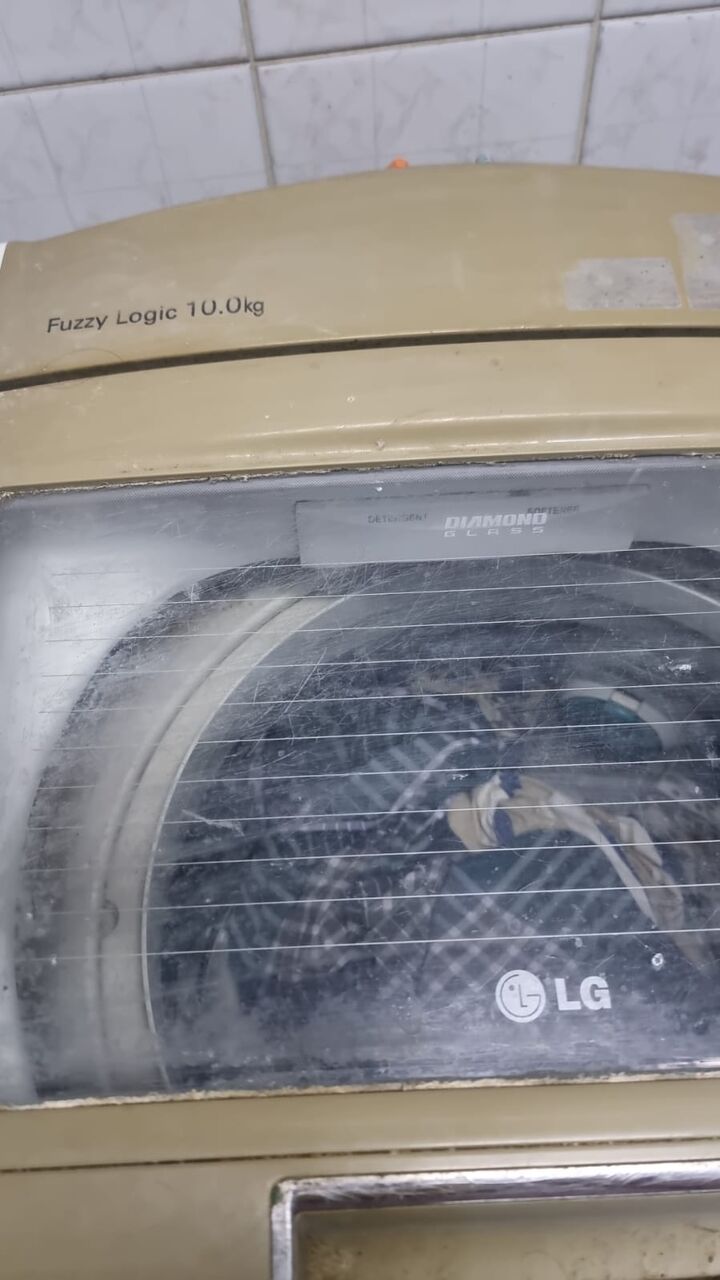 Al Malaz, Appliances, SAR 300,  LG Washing Machine 10KG Fully Automatic