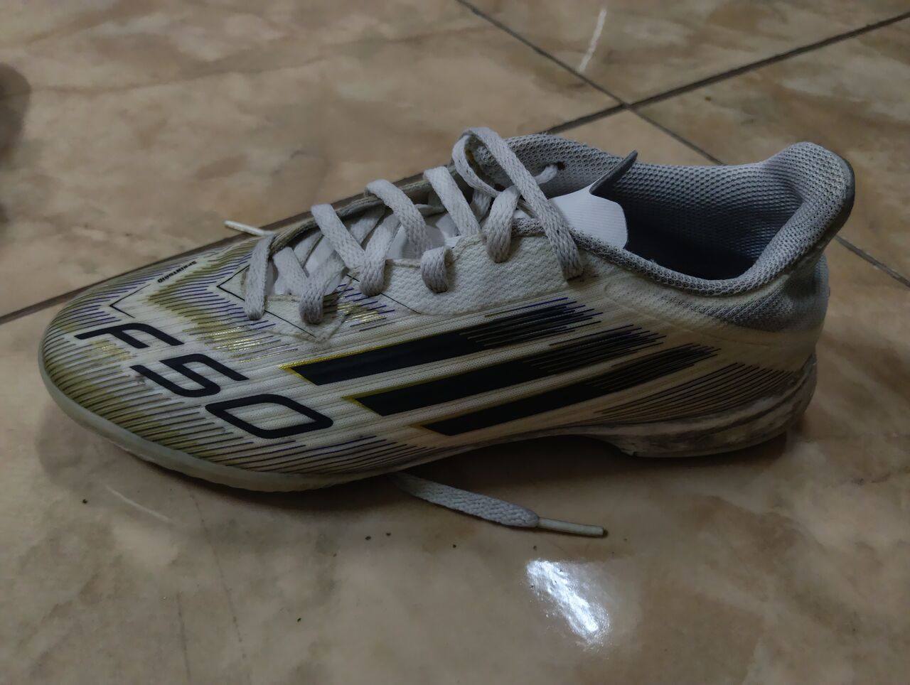 Riyadh, Clothing & Accessories, SAR 75,  Adidas Original Football Shoes (Size 38)  (Predators And F50)