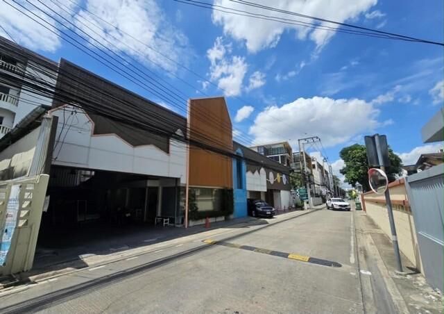 Bangkok, Real Estate For Sale, THB 33000000,  6 BR,  101 Sq. Feet,  ขายที่ดิน 101 ตร.ว. พร้อมสิ่งปลูกสร้าง