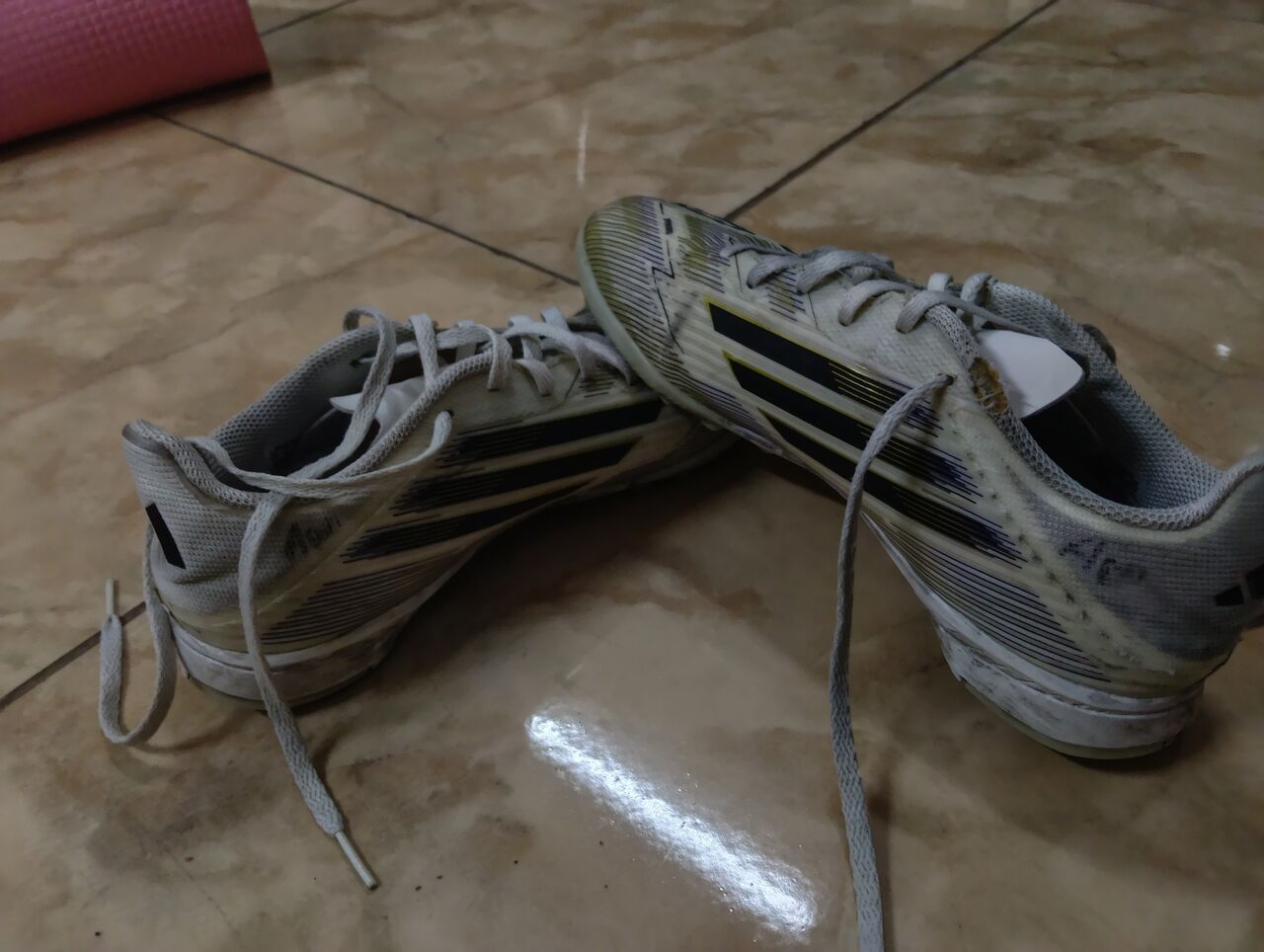 Riyadh, Household Items, SAR 75,  Adidas Original Football Shoes Size 38 (Predators And F50)