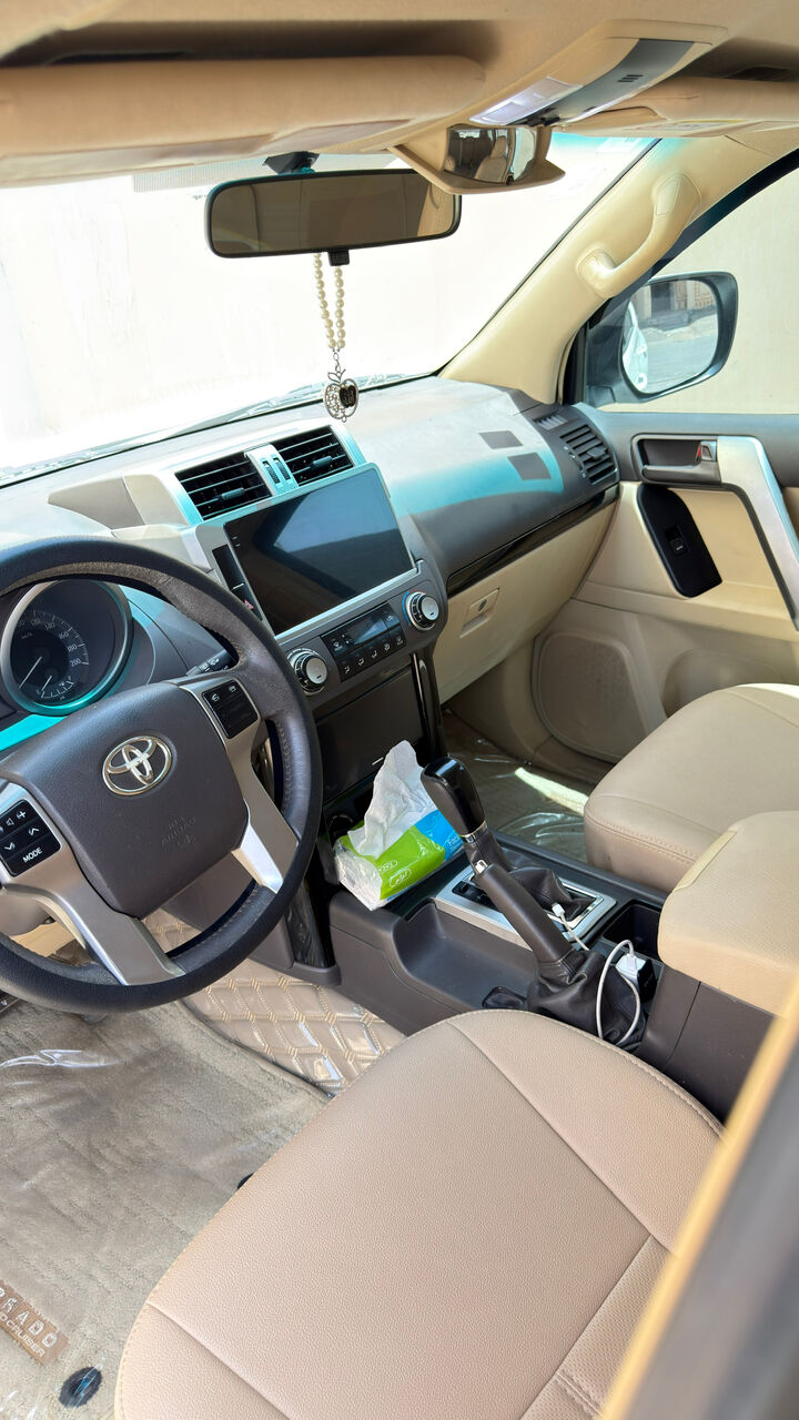 Yanbu, Vehicles, Cars & Trucks , SAR 70000,  Toyota Prado,  2015,  Automatic,  419000 KM,