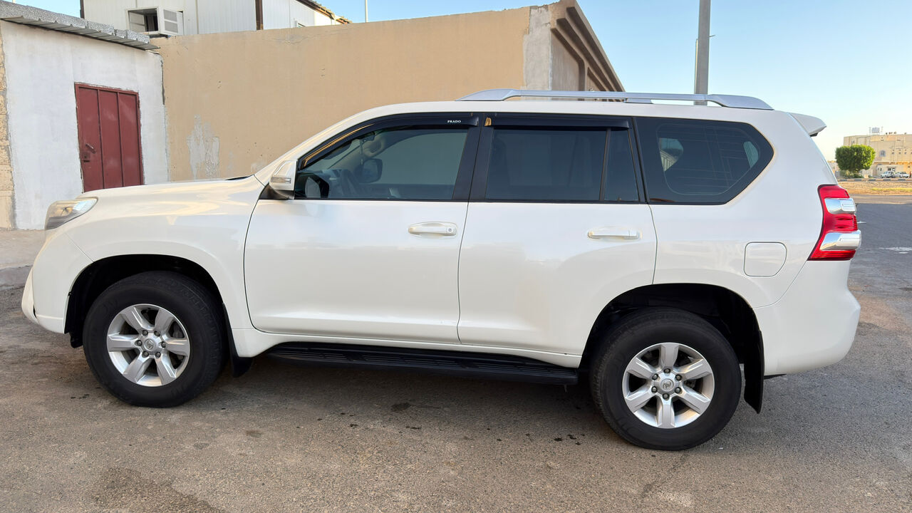 Yanbu, Vehicles, Cars & Trucks , SAR 70000,  Toyota Prado,  2015,  Automatic,  419000 KM,