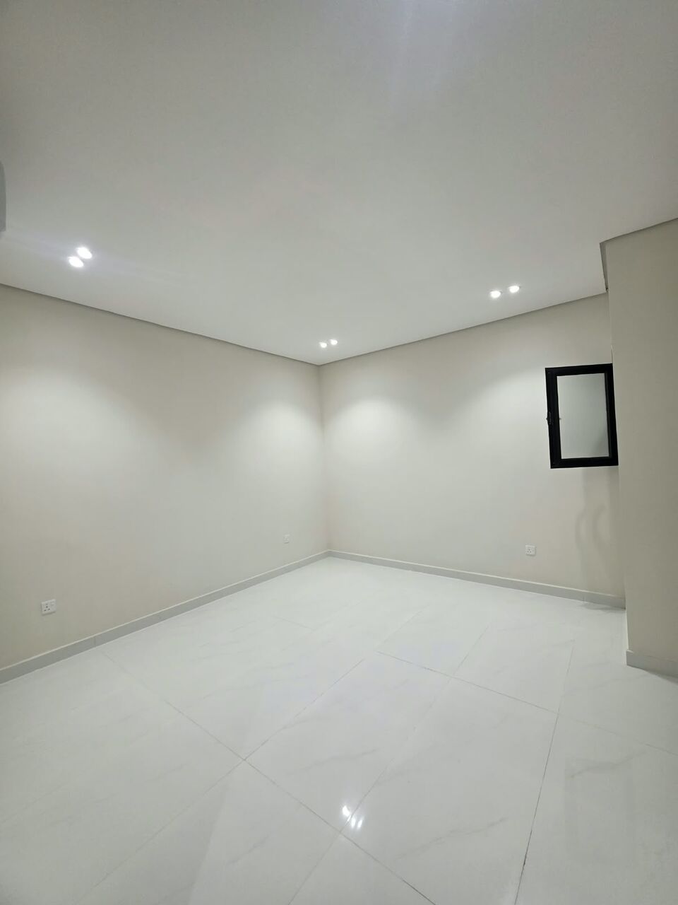 Khobar, Apartments, Flats, Houses & Villas, SAR 29600/year,  3 BR,  New Luxury 3 Bedrooms, A Hall, 2 Bathrooms, A Kitchen,with Air Conditioners And Elevator,p