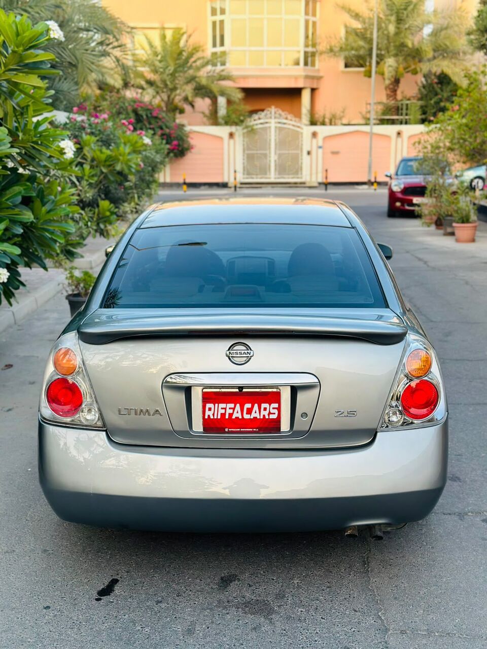 Manama, Vehicles, Cars & Trucks , BHD 950,  Nissan Altima,  2007,  Automatic,  180000 KM,