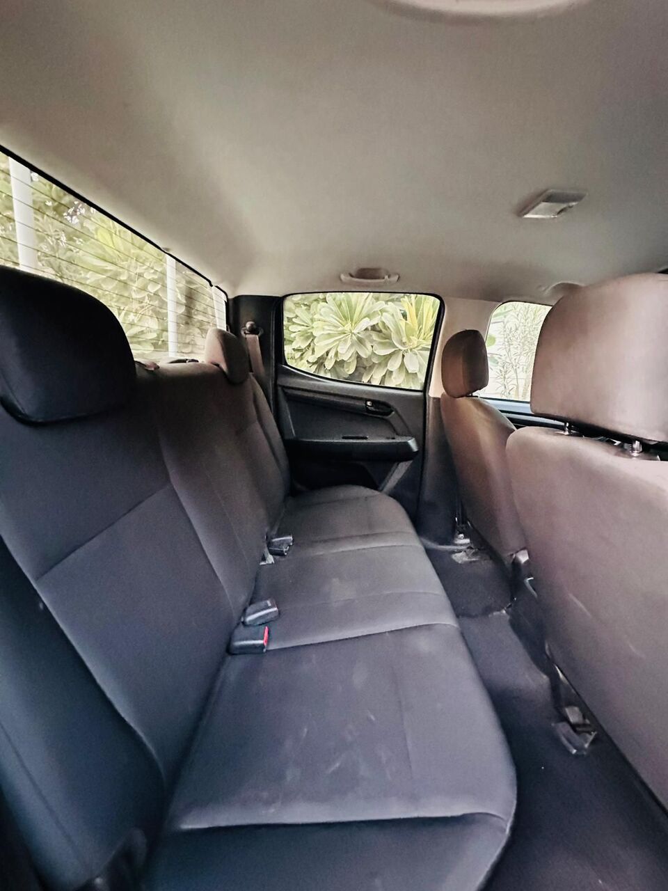Manama, Vehicles, Cars & Trucks , BHD 4750,  Isuzu D-MAX,  2021,  Manual,  140000 KM,  Isuzu D Max  Manuel Diesel