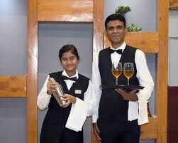 Riyadh, Jobs, PROFESSIONAL WAITRESS NEEDED FOR A RESTAURANT IN RIYADH