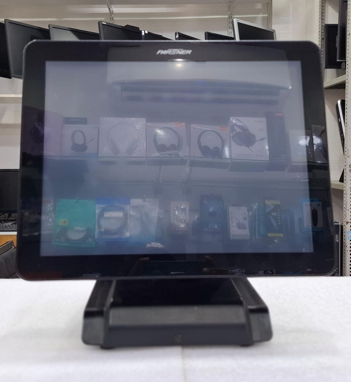 Isa Town, Computers, BHD 45,  PARTNER POS System Good Working Ready To Use Windows 10 Pro With Keyboard Mouse 45-BD Only
