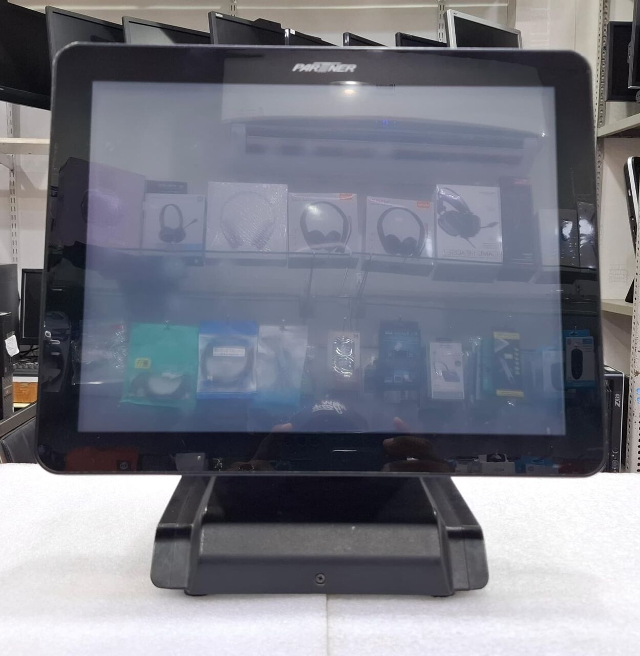 Manama, Electronics, BHD 45,  PARTNER POS System Good Working Ready To Use Windows 10 Pro With Keyboard Mouse 45-BD Only