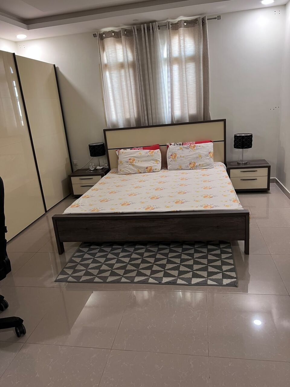 Jubail, Apartments, Flats, Houses & Villas, SAR 28000/month,  Furnished,  3 BR,  Three Bed Furnished Apartment With Furniture And Electronics - Khaldiyah