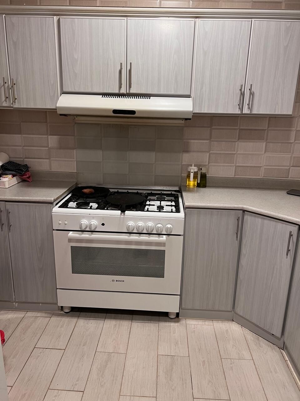 Jubail, Apartments, Flats, Houses & Villas, SAR 28000/month,  Furnished,  3 BR,  Three Bed Furnished Apartment With Furniture And Electronics - Khaldiyah