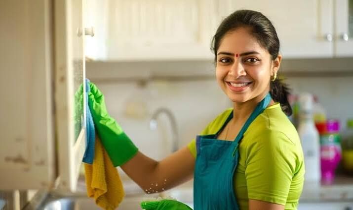 Riyadh, Jobs, STEWARD FEMALE PROFESSIONAL FOR A RESTAURANT IN RIYADH