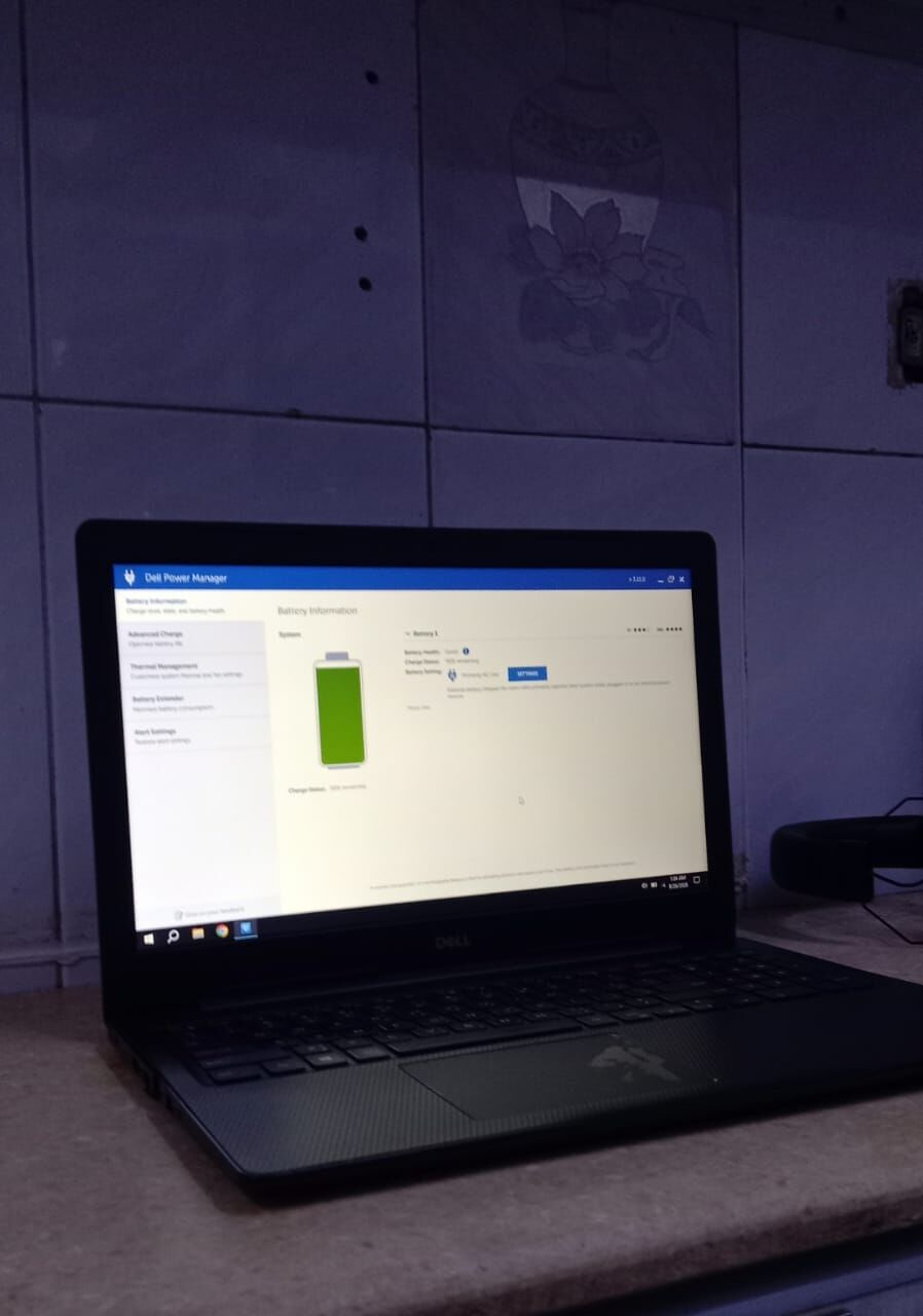 Jeddah, Computers, SAR 700,  لابتوب سريع I3-8th Gen GB 8 256 NVME Dell Fast Laptop