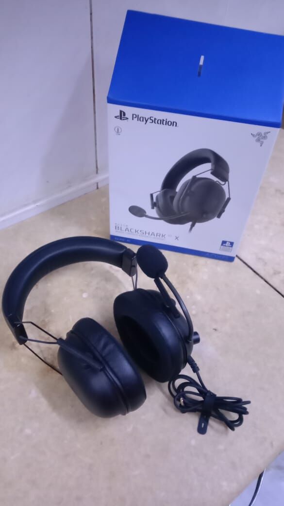 Jeddah, Electronics, SAR 150,  Clean Razer Blackshark V2x With Warranty Used Only For 4 Months نظيف مع الضمان،