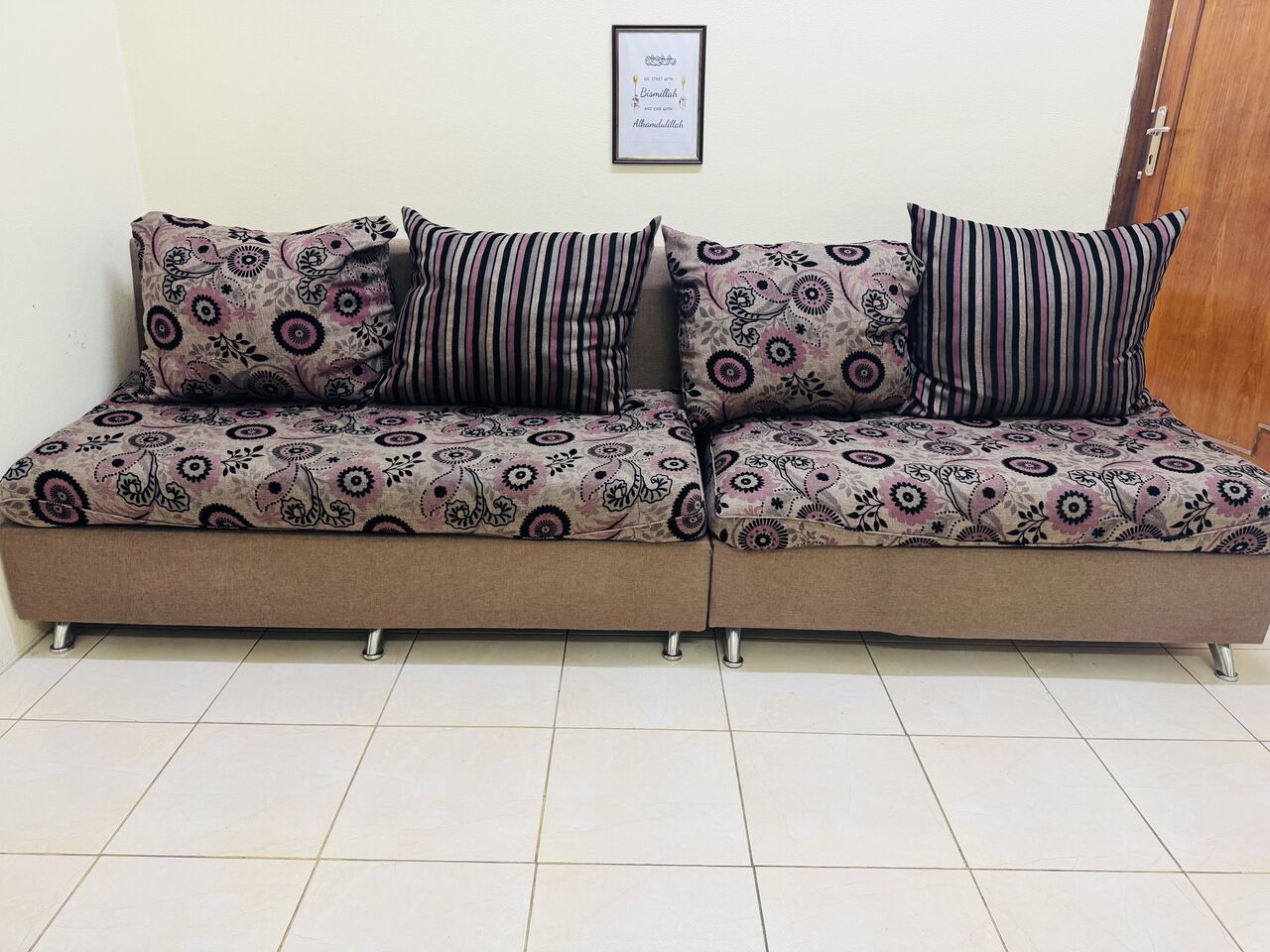 Riyadh, Furniture, SAR 350,  12 Seater Sofa Set