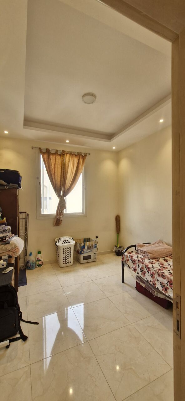 Hara, Rooms for Rent, SAR 1300/month,  100 Sq. Feet,  I Am Offering One Room For 1300 SAR/ Month In A Clean Apartment For Executive Bachelor