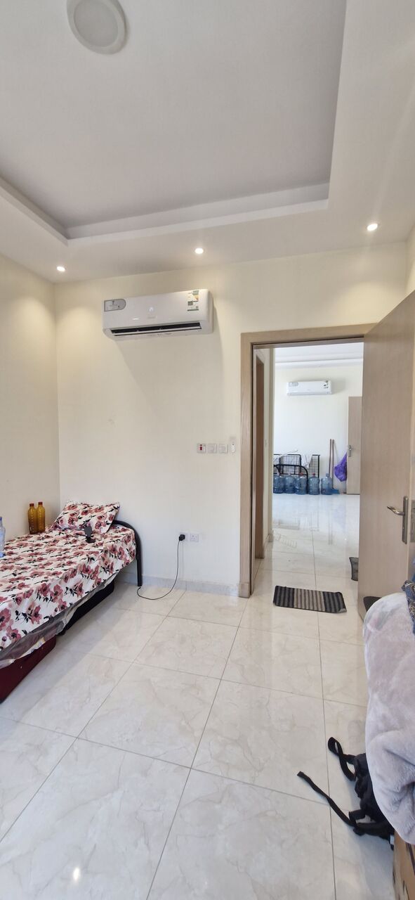 Hara, Rooms for Rent, SAR 1300/month,  100 Sq. Feet,  I Am Offering One Room For 1300 SAR/ Month In A Clean Apartment For Executive Bachelor