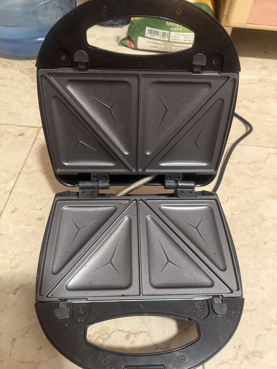 Dhahran, Furniture, SAR 299,  Kitchen Items