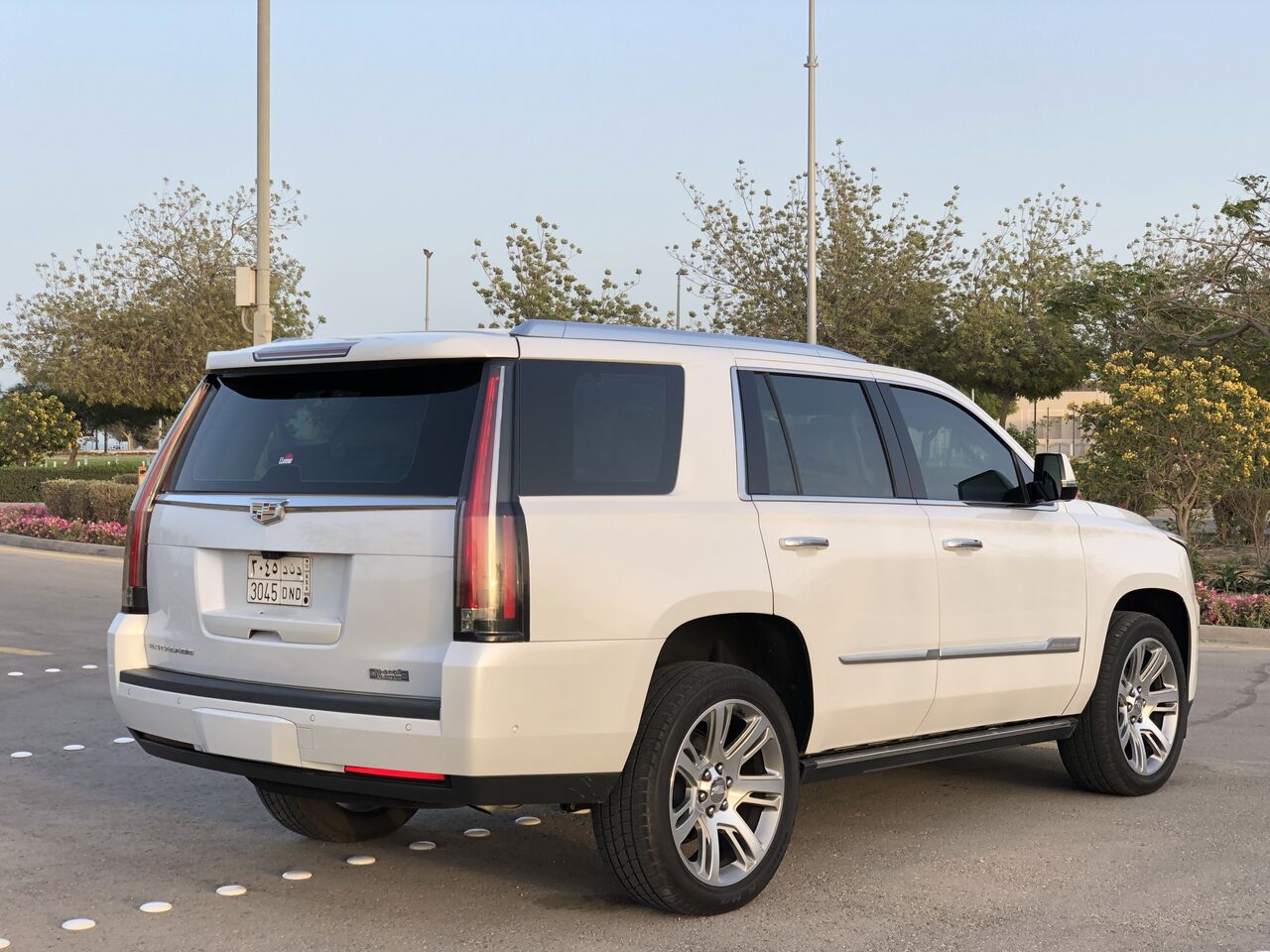 Jubail, Vehicles, Cars & Trucks , SAR 228000,  2020 Cadillac Escalade, Fully Loaded, Short Wheelbase, Low Mileage (42,000 Km), Stored,  2020,  42000 KM,  Jubail Down Town