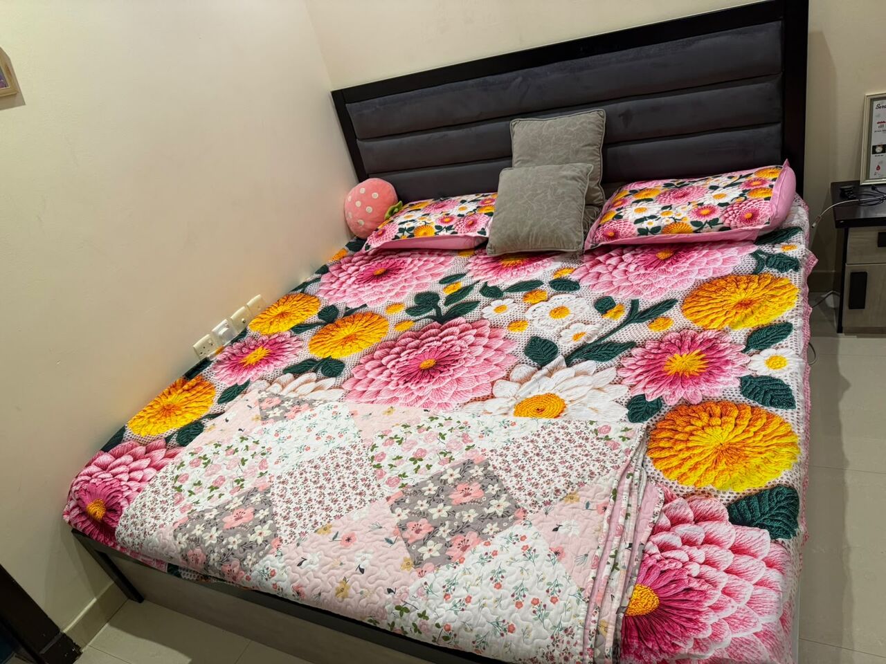 Al Malaz, Furniture, SAR 1200,  Available For Sale - King Size Bed With Matress. Reason For Sale Room Size Is Small