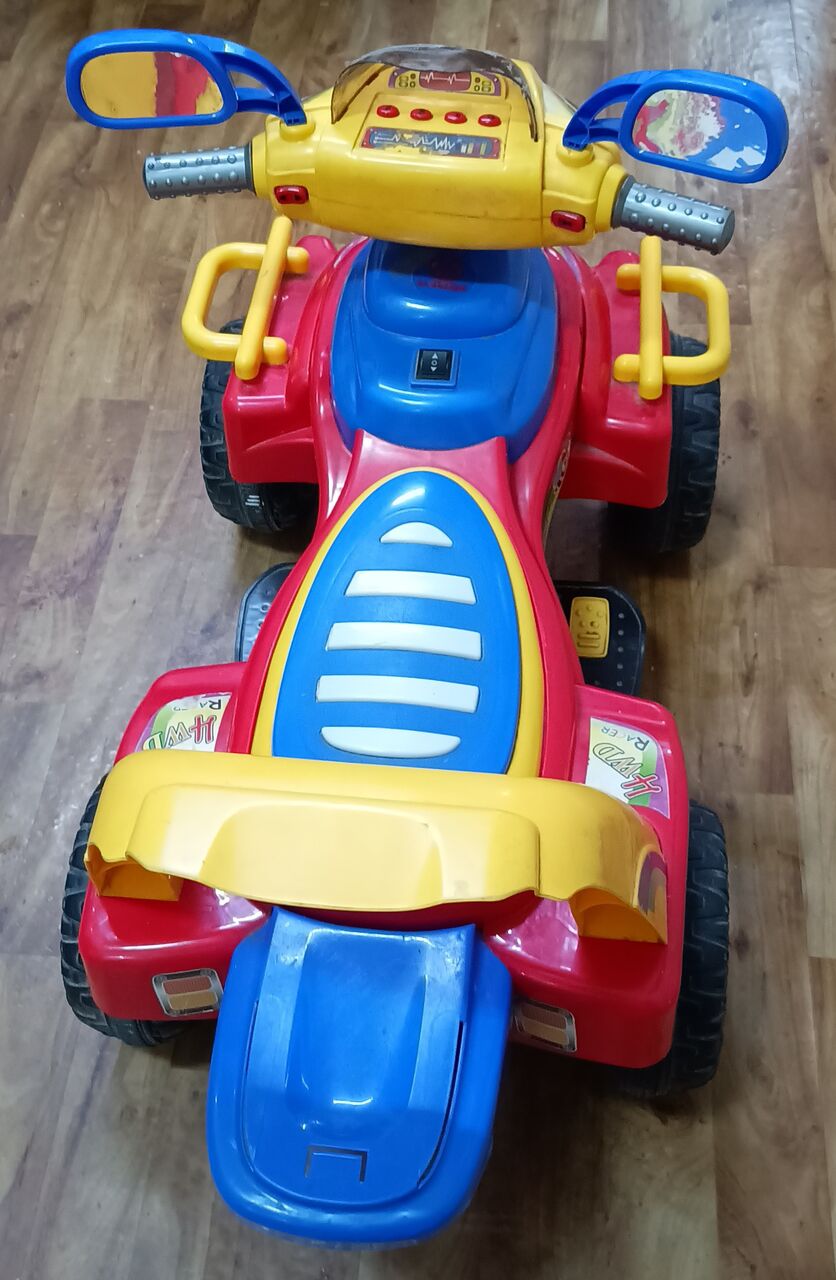 Jubail, Appliances, SAR 300,  Kids Electric Bike With Free Car And Swing