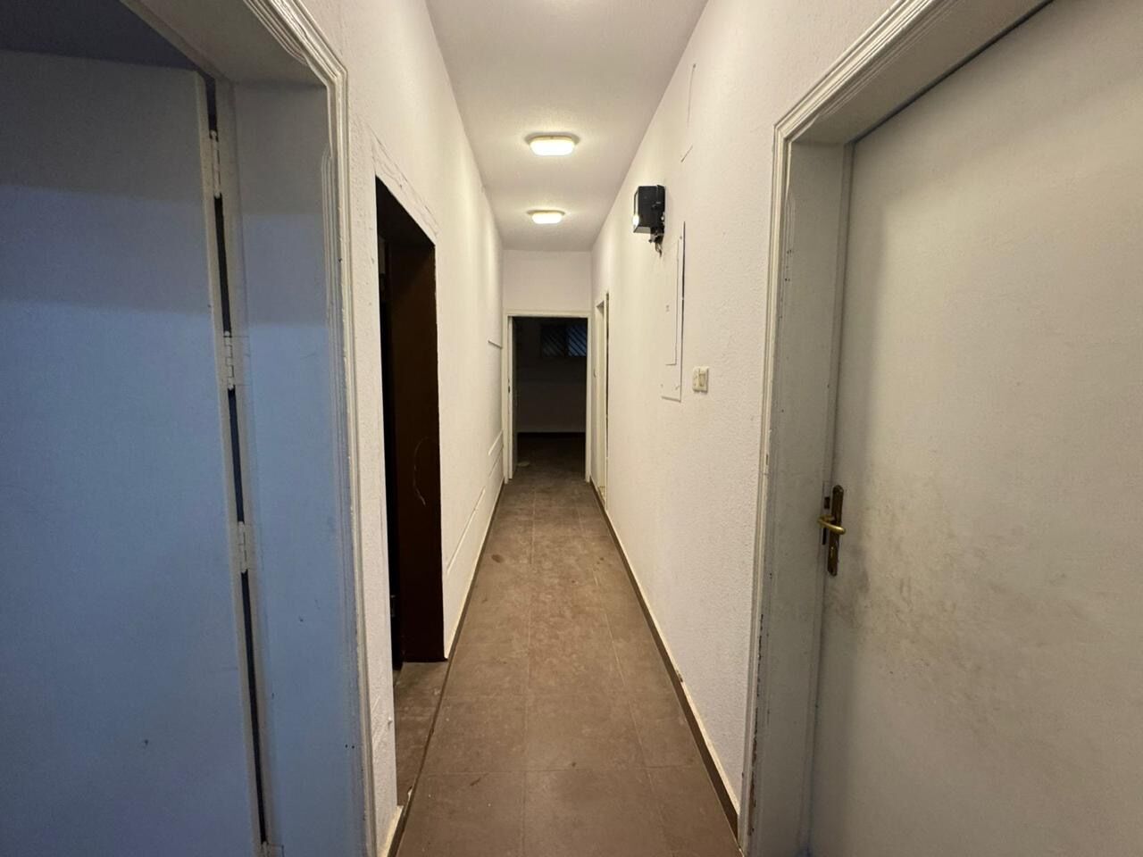 Al Iskan, Apartments, Flats, Houses & Villas, SAR 15000/year,  1 BR,  🏠 Room Available For Executive Bachelor – Iskan, Riyadh