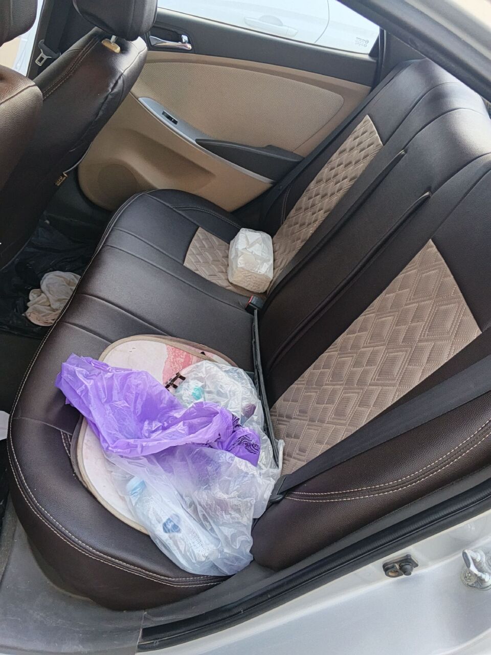 Riyadh, Vehicles, Cars & Trucks , SAR 20000,  Hyundai Accent,  2015,  Automatic,  260000 KM,    For Sale