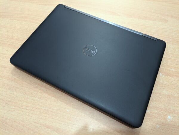 Isa Town, Computers, BHD 43,  Best Price Offer DELL Core I5 Laptop 14" HD Display 180GB SSD + 8GB RAM (Free Bag + Mouse)