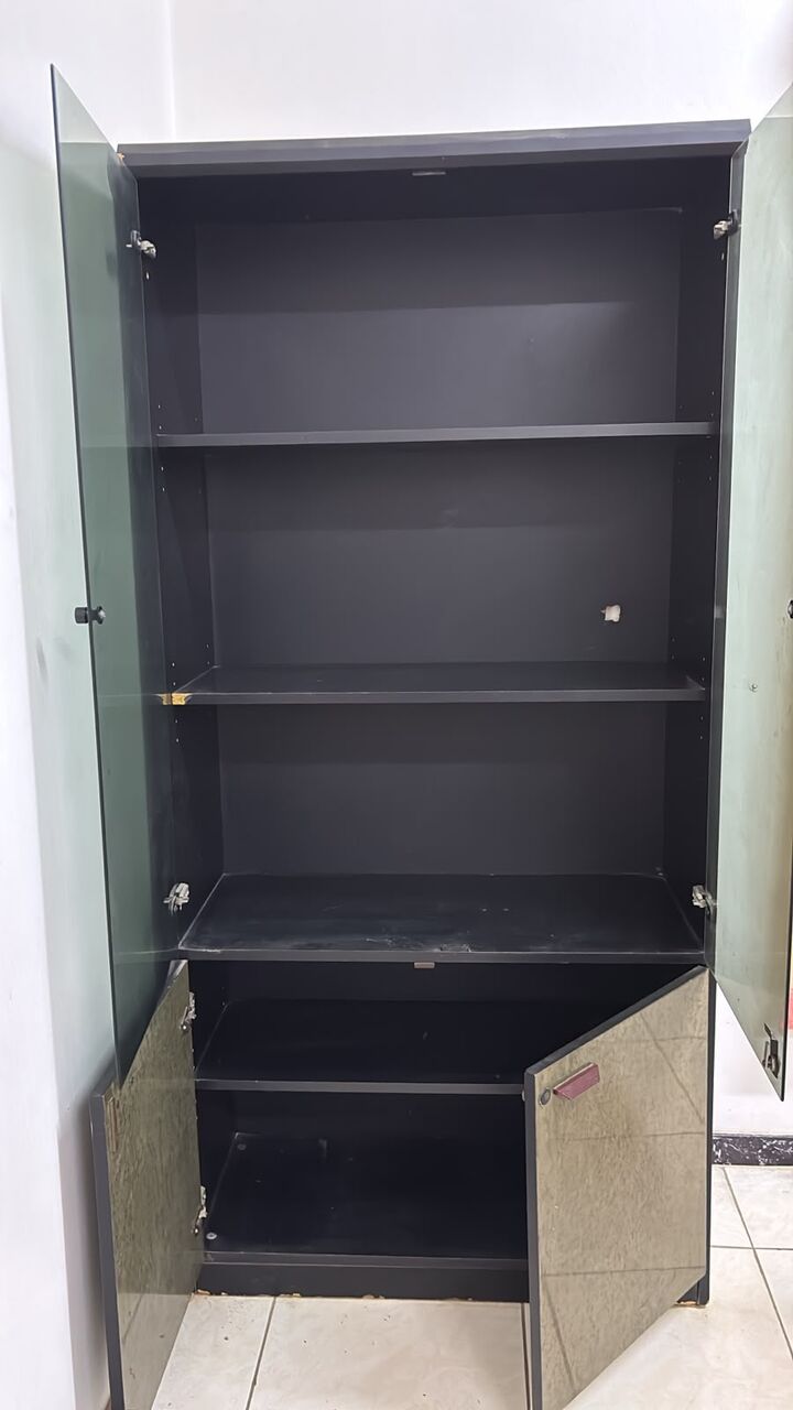 Jeddah, Furniture, SAR 125,  Wooden Cabinet With Glass Doors