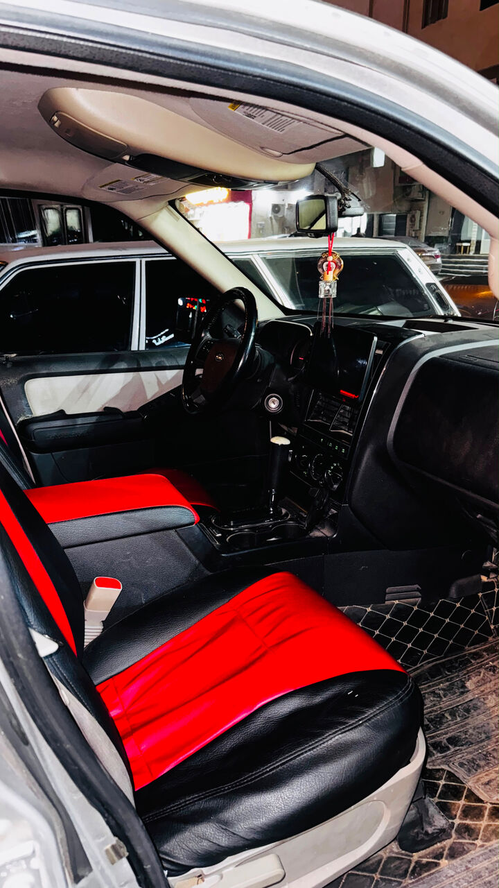 Riyadh, Vehicles, Cars & Trucks , SAR 9850,  Ford Explorer,  2008,  Automatic,  326700 KM,   FOR SALE
