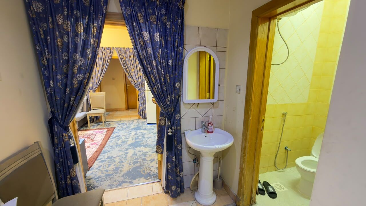 Riyadh, Rooms for Rent, SAR 1500/month,  🛏️ 1 Fully Furnished Room Available For A Single Bachelor