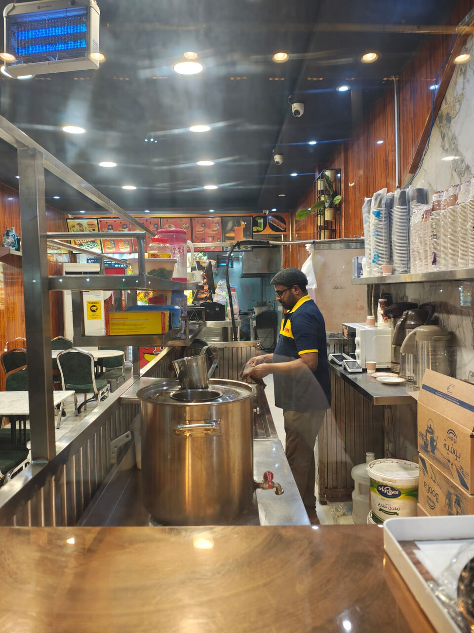 Dammam, Shops, SAR 175000,  80 Sq. Meter,  Succefully Running Restaurant For Sale