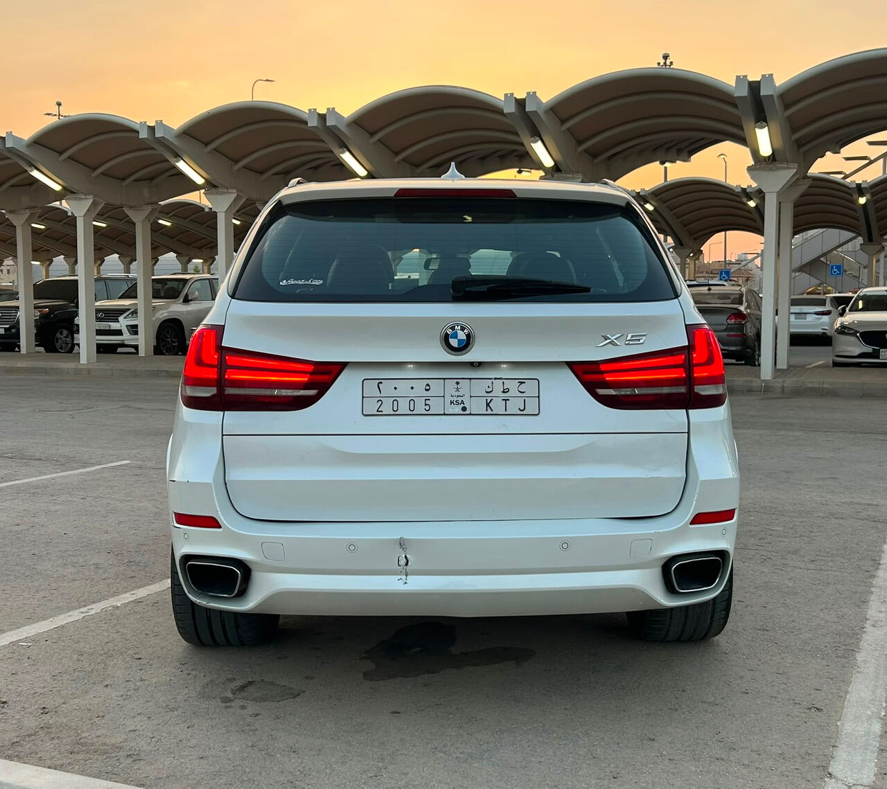 Riyadh, Vehicles, Cars & Trucks , SAR 49000,  Bmw X5 M,  2015,  Automatic,  298000 KM,    &ndash; For Sale