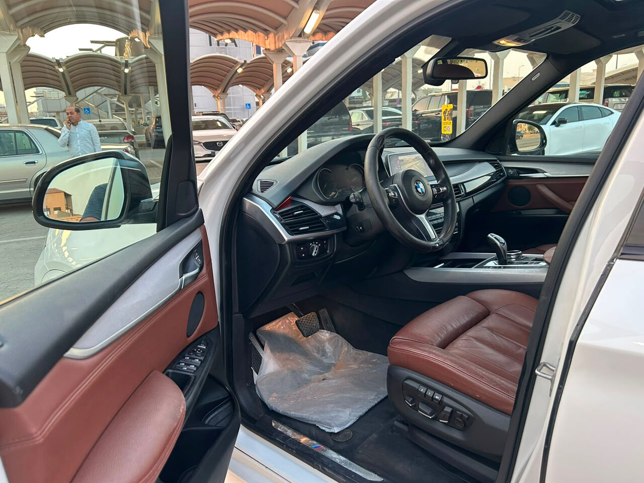 Riyadh, Vehicles, Cars & Trucks , SAR 49000,  Bmw X5 M,  2015,  Automatic,  298000 KM,    &ndash; For Sale