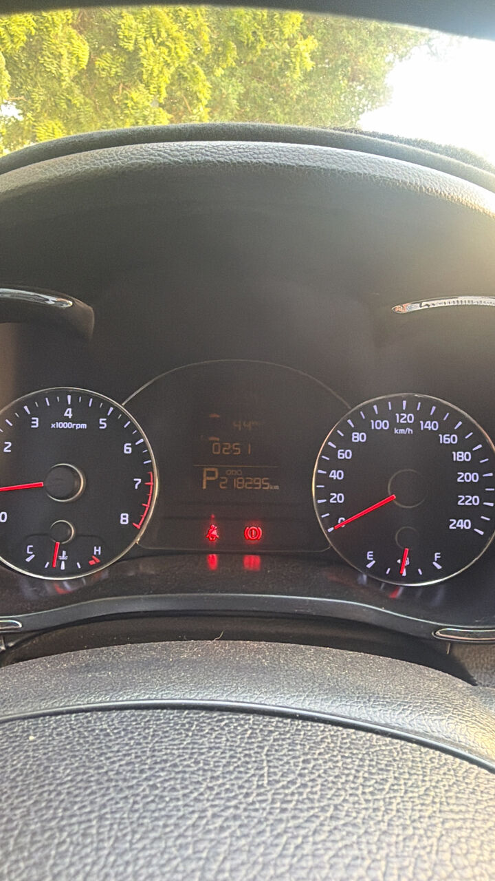 Jeddah, Vehicles, Cars & Trucks , SAR 24500,  Kia Cerato,  2015,  Automatic,  218295 KM,