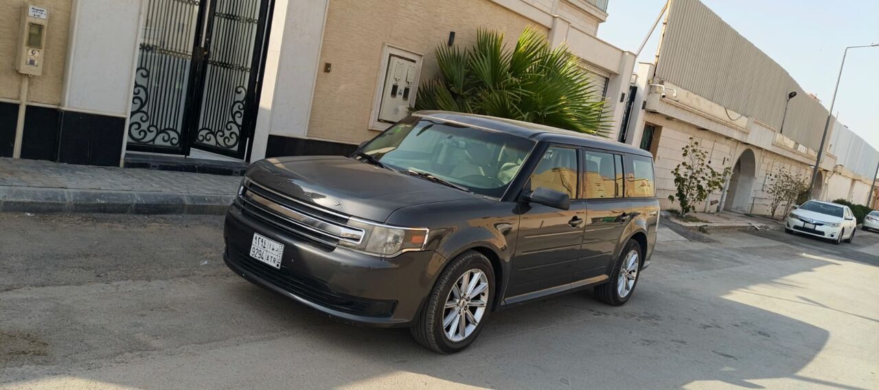 Riyadh, Vehicles, Cars & Trucks , SAR 28000,  Ford Flex,  2015,  Automatic,  365000 KM,    Model We