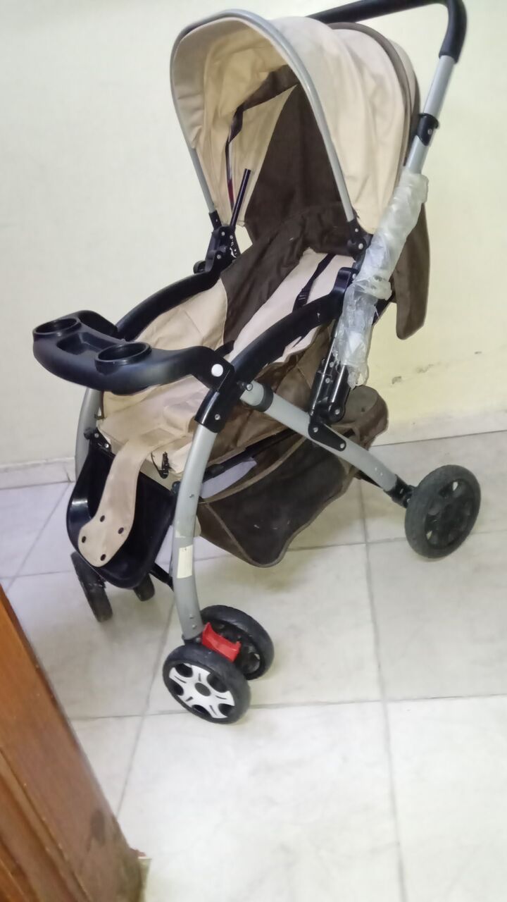 Riyadh, Household Items, SAR 200,  Cupboard. Stroller