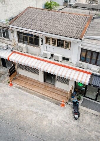 Bangkok, Villas, THB 69998,  42 Sq. Feet,  BTS สะพานตากสิน 400 ม. เจริญกรุง บางรัก โรง
