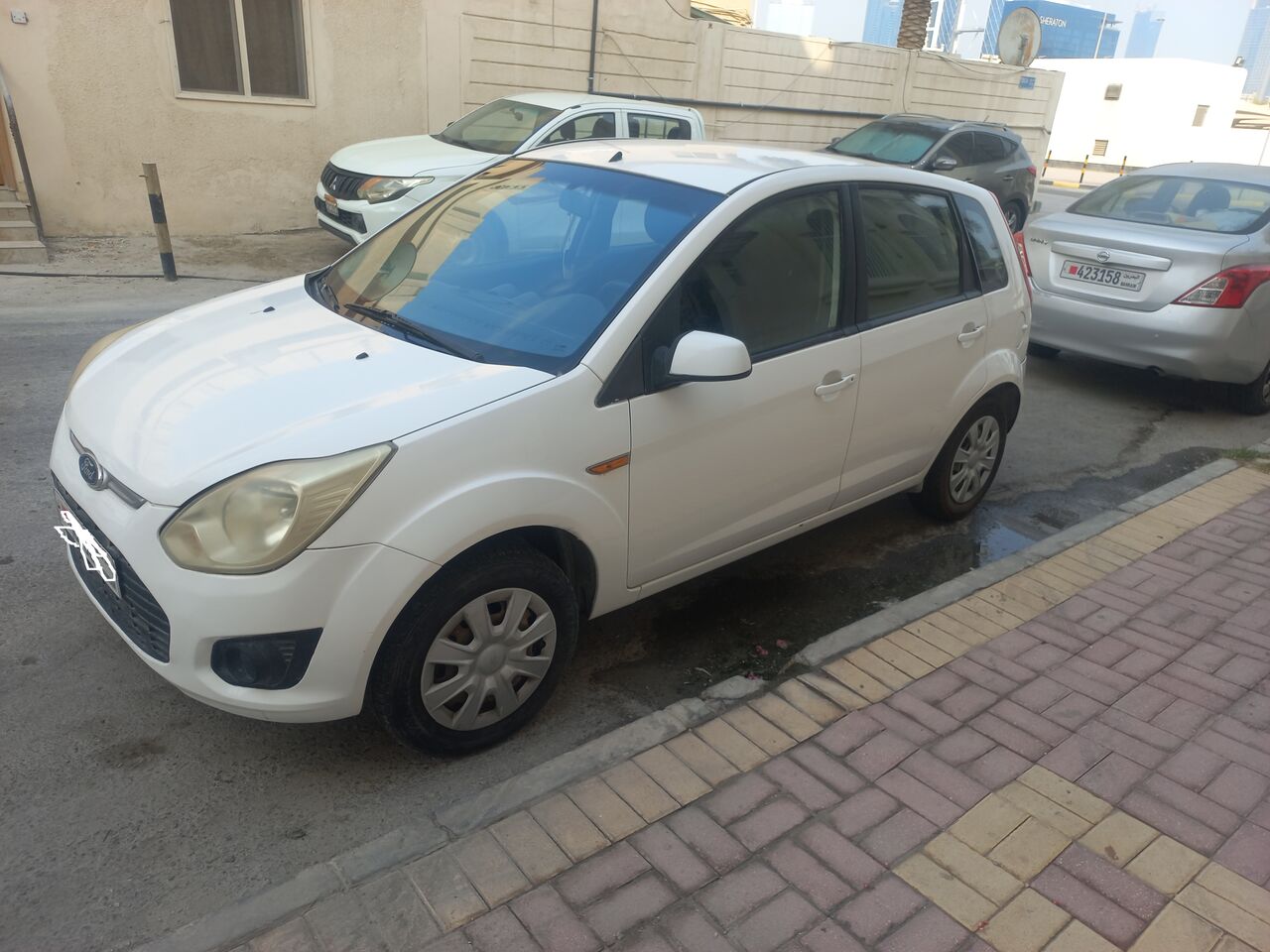 Hidd, Vehicles, Cars & Trucks , BHD 950,  Ford Figo 2014,  2014,  Automatic,  180 KM,   For Sale Amazing Condition
