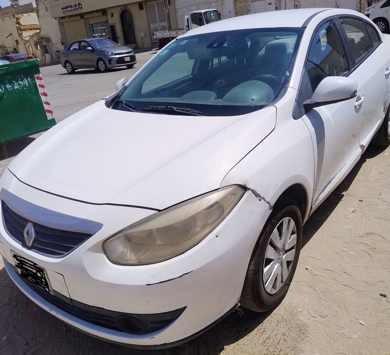 Riyadh, Vehicles, Cars & Trucks , SAR 12000,  Renault Fluence,  2012,  Automatic,  293500 KM,