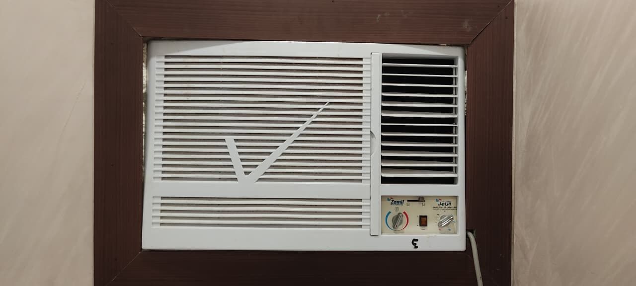 Jeddah, Air Conditioners, SAR 600,  Zamil 2-Ton Air Conditioner In Good Condition.