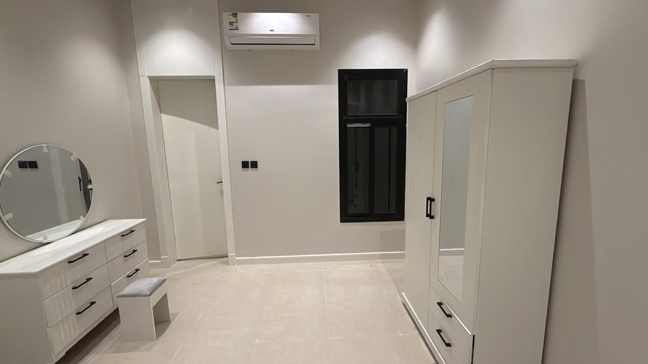 Riyadh, Rooms for Rent, SAR 1800/month,  Furnished,  🏠 Executive Bachelor Room Available – For One Person