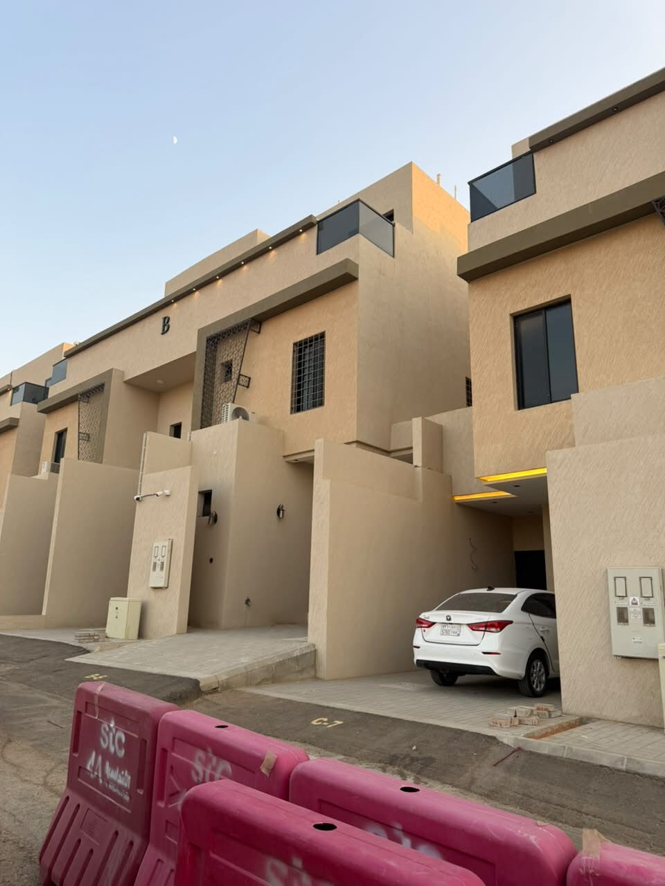 Riyadh, Rooms for Rent, SAR 1800/month,  Furnished,  🏠 Executive Bachelor Room Available – For One Person