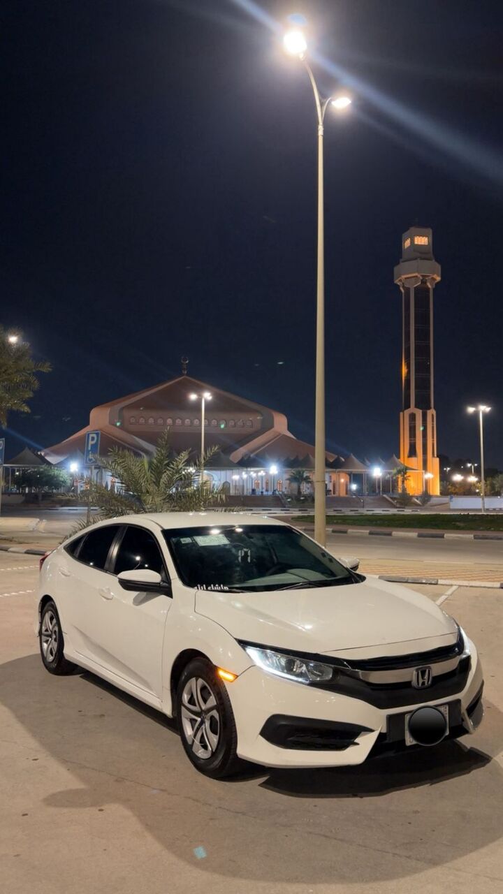 Jubail, Vehicles, Cars & Trucks , SAR 35000,  Honda Civic Automatic Cruise Control Good Condition White Colour,  2017,  Automatic,  244000 KM,  Honda Civic  35KSR  Good Condition For Sale Slightly Negeotable