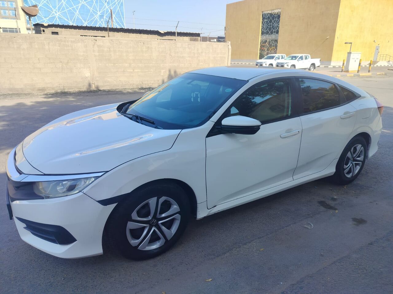 Jubail, Vehicles, Cars & Trucks , SAR 35000,  Honda Civic Automatic Cruise Control Good Condition White Colour,  2017,  Automatic,  244000 KM,  Honda Civic  35KSR  Good Condition For Sale Slightly Negeotable
