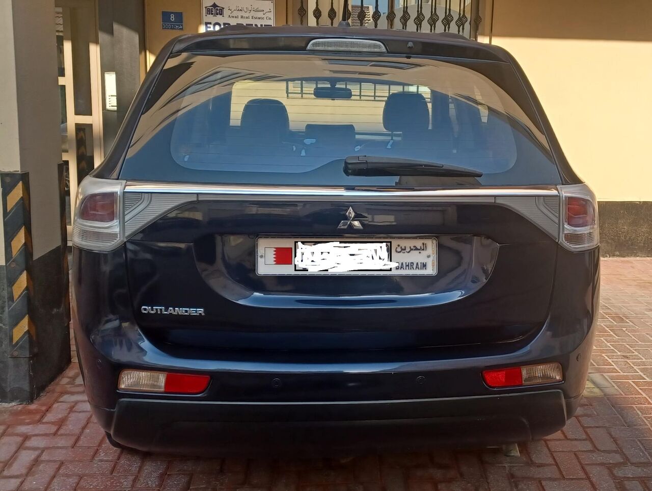 Zinj, Vehicles, Cars & Trucks , BHD 2600,  MITSUBISHI OUTLANDER,  2014,  Automatic,  161000 KM,   - BLUE - MODEL -PASSING TILL JULY 2027
