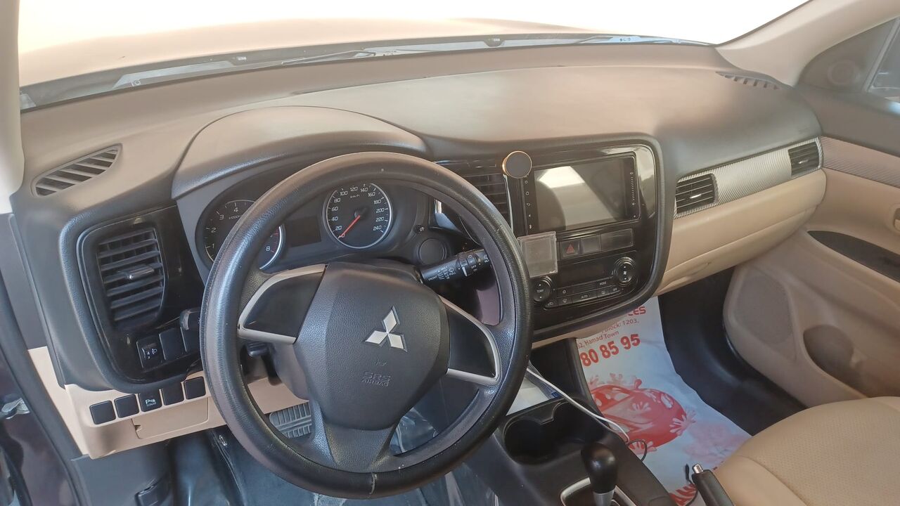 Zinj, Vehicles, Cars & Trucks , BHD 2600,  MITSUBISHI OUTLANDER,  2014,  Automatic,  161000 KM,   - BLUE - MODEL -PASSING TILL JULY 2027