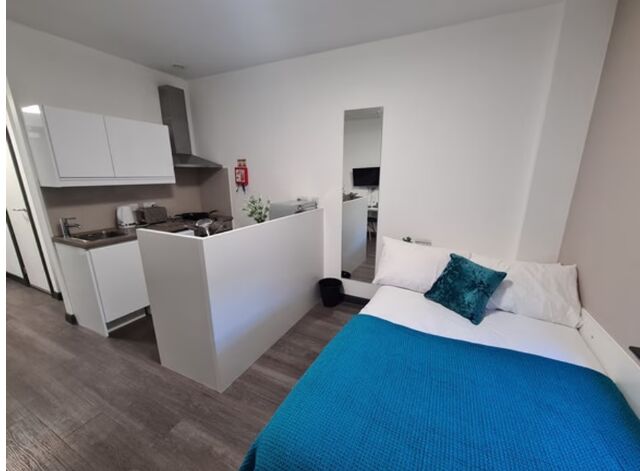London, Apartments, Flats, Houses & Villas, 219/week,  Furnished,  4 BR,  45000 Sq. Feet,  Affordable Student Living At St James House